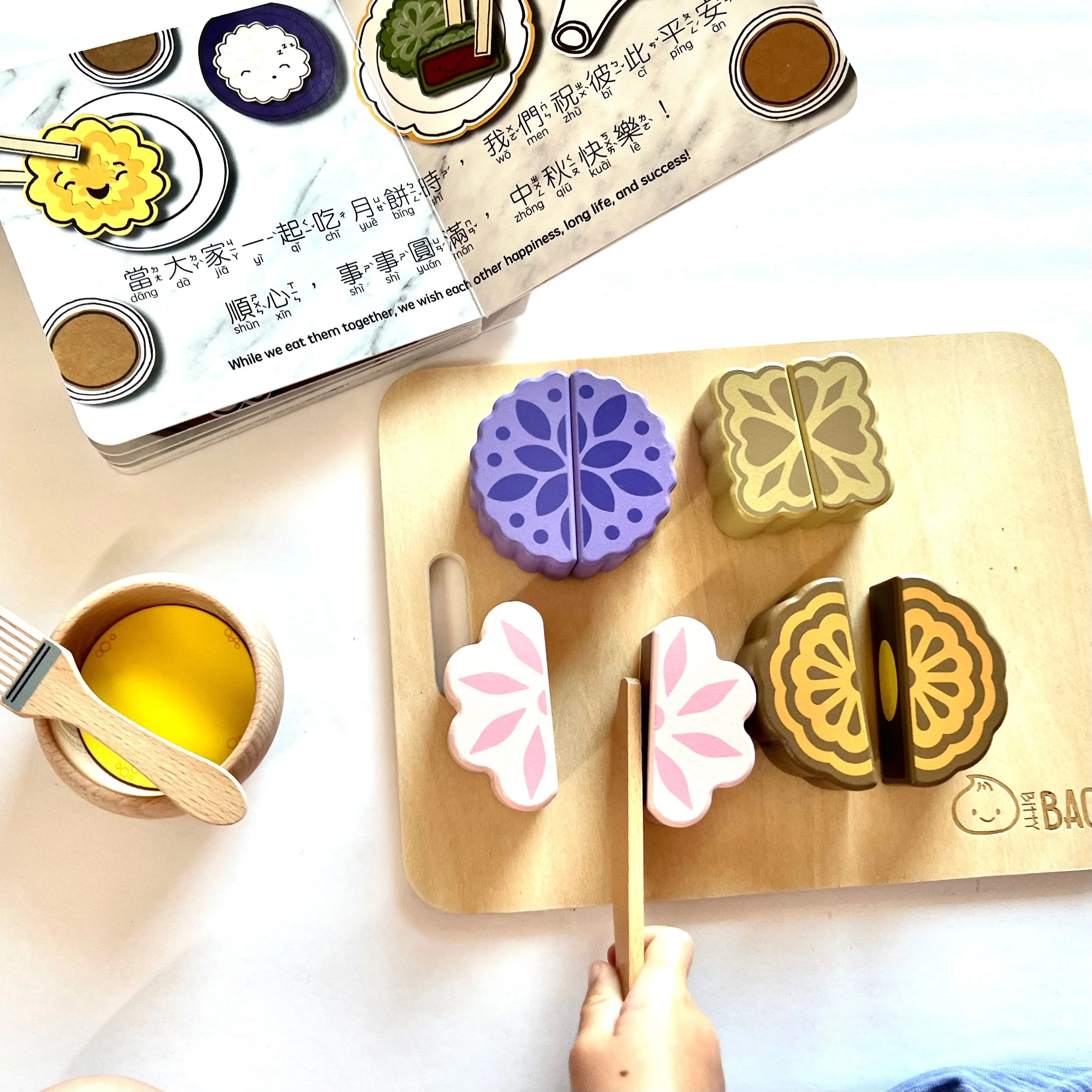 WOODEN MOONCAKE TOY SET - Image 4