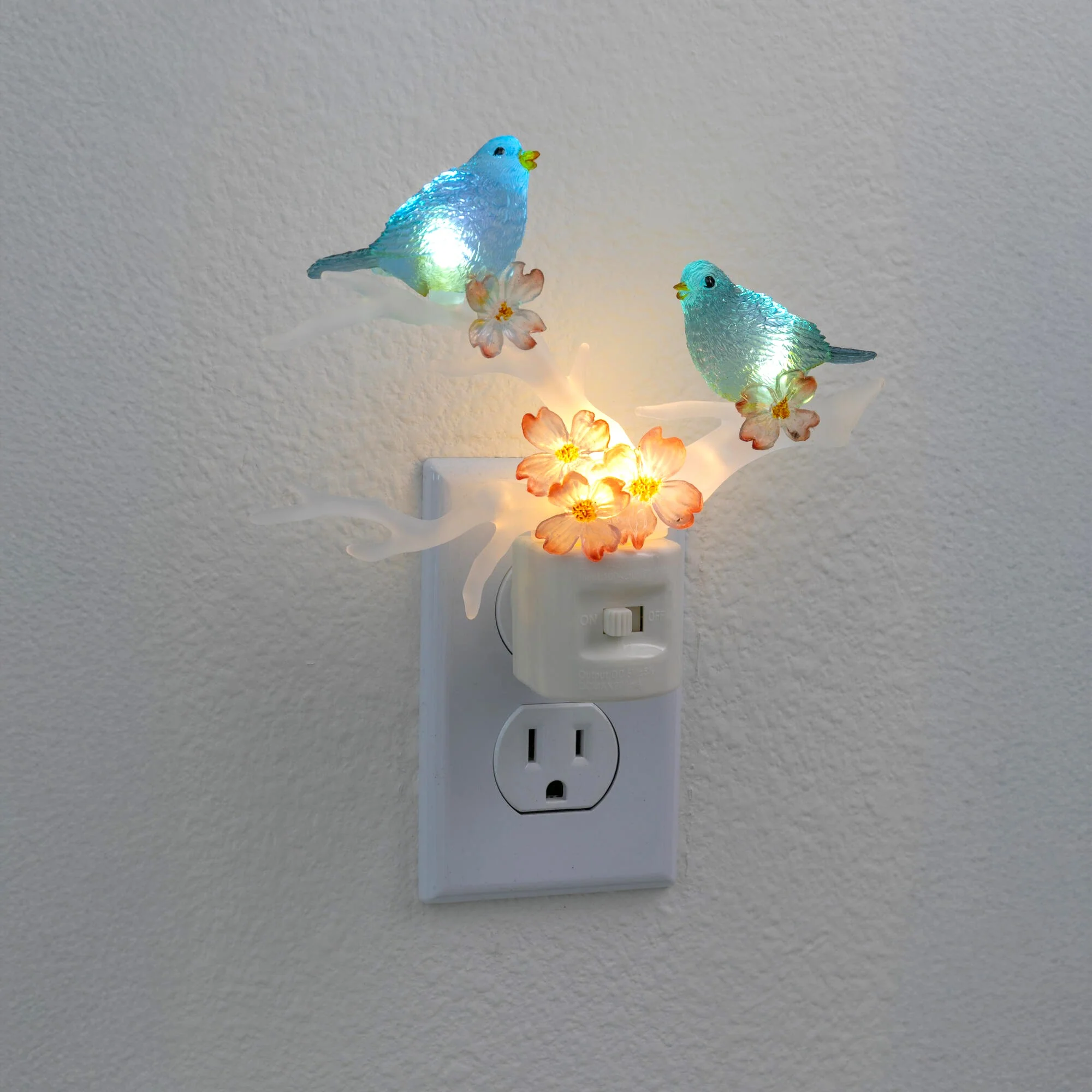 BLUEBIRD AND DOGWOOD NIGHTLIGHT - Image 2